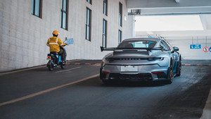 Nuevo Kit de Carrocería para Porsche 992, Estilo MIW Mejorado, Parachoques de Fibra de Carbono, Faldones Laterales, Difusor, Alerón, Guardabarros, Capó - Product Image 3