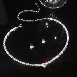 Collar de cadena de tenis con colgante de corazón, chapado en oro de latón, para fiesta - Product Image 2