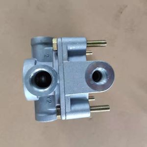 Pièces détachées pour camions 9730010200 Vanne de relais de frein à air 9730010100 pour camions lourds européens - Product Image 3