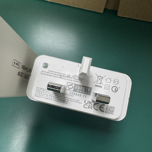 Chargeur rapide UK 67W 120W Adaptateur de voyage 6A Câble USB-C 1 mètre Chargeur rapide pour Xiaomi 15Ultra 14pro Mix Fold <span class=keywords><strong>Poco</strong></span> <span class=keywords><strong>X3</strong></span> X4 <span class=keywords><strong>Pro</strong></span> - Product Image 2