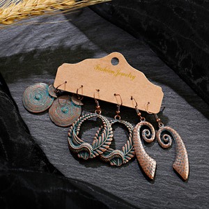 Monili della boemia Dell'annata Orecchino Della Vite Prigioniera <span class=keywords><strong>Set</strong></span> di 3 Coppie Anelli di Orecchio <span class=keywords><strong>Set</strong></span> Nuovo <span class=keywords><strong>Argento</strong></span> Antico Foglie Designer Ciondola Gli <span class=keywords><strong>Orecchini</strong></span> del Gancio <span class=keywords><strong>Set</strong></span> - Product Image 2