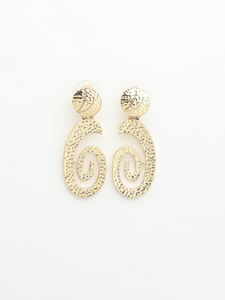 Conjunto de joyería con colgante brillante de construcción fuerte de aspecto clásico para mujer con pendientes de Clip para funciones de boda para exportación mundial - Product Image 2