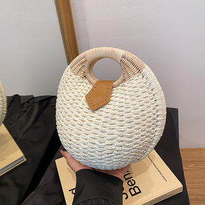 Bolsa de <span class=keywords><strong>playa</strong></span> de verano natural de nuevo diseño al por mayor, cesta de <span class=keywords><strong>mimbre</strong></span> tejida a mano y bolsos estilo Bali de paja de papel - Product Image 4