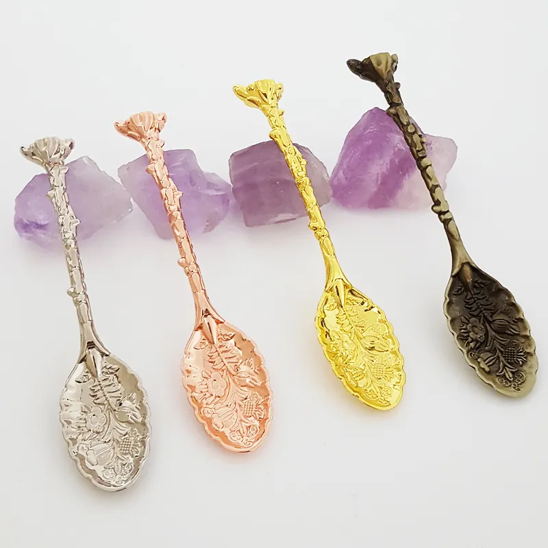 Wholesale Customized Exquisite Luxury Tea Coffee Dinner Dessert Soup metal Spoon With Crystal