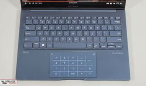 ตามที่เรา Lingyao14 <span class=keywords><strong>Zenbook</strong></span> 14 2025อัลตร้า9 <span class=keywords><strong>32GB</strong></span> 1TB SSD 2.8K 120Hz หน้าจอ14นิ้ว120Hz OLED 600nits หน้าจอคอมพิวเตอร์แล็ปท็อประดับไฮเอนด์ - Product Image 5