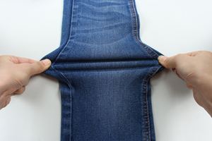 Tela vaquera negra de 10 oz con efecto slub, tejido especial de sarga rotura, precio económico, para el mercado sudamericano. - Product Image 6