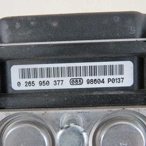 Centralina pompa ABS 0265950377 Renault Clio Mk3 2005-2012 usata (68442) - Product Image 3