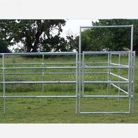 Panneau de clôture robuste en acier galvanisé pour bétail, idéal pour ranchs et fermes, avec conception portable et durable