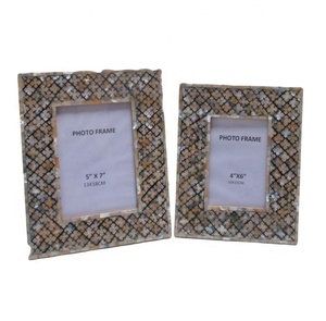 Decorative Natural Color Bone Inlay Photo Frame Decorative Marble Colored Bone Inlay Photo Frame Vintage Floating Photo Frame - Product Image 3