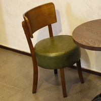 Chaise de salle à manger rembourrée en cuir de haute qualité personnalisée ensemble de meubles de restaurant