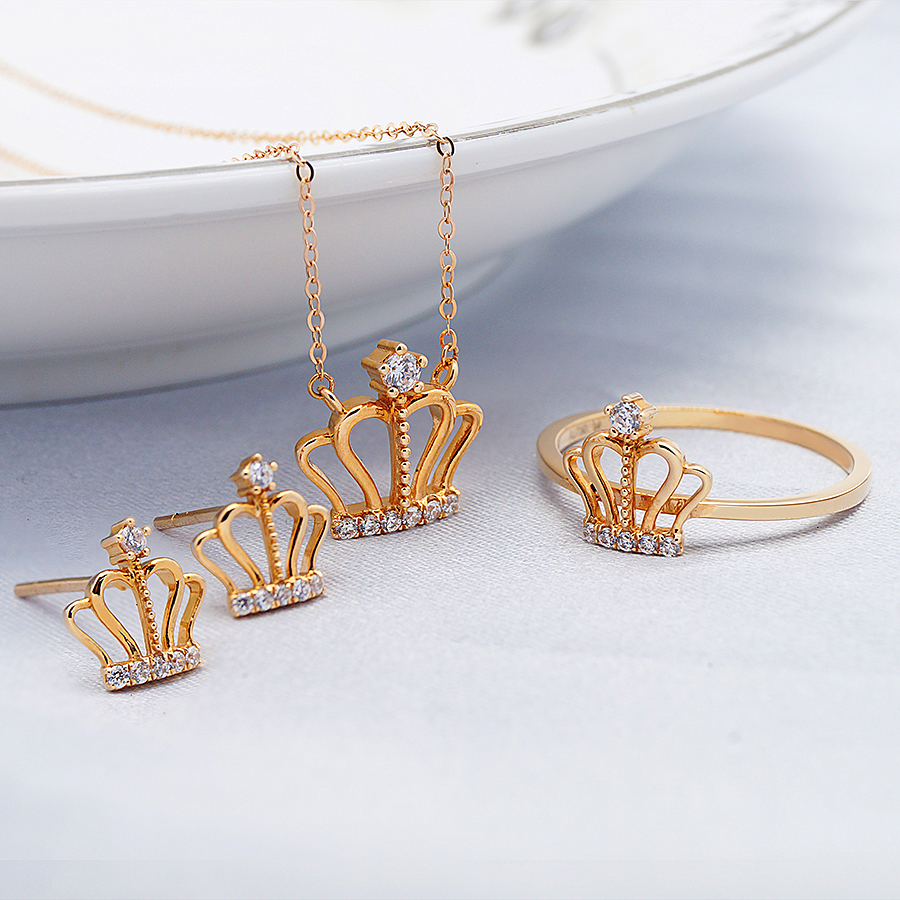 ZS0020R Queen Crown CZ Gold Ring - 18K Gold Jewelry Trendy
