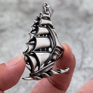 Collar Unisex con Colgante de Velero de Acero Inoxidable, Amuleto Temático, Regalo, Joyería, Accesorio de Moda - Product Image 1