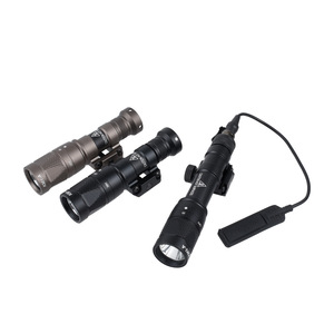 Lampe torche tactique M300V M600V version IR, haute intensité, stroboscope, LED métallique rechargeable, randonnée en plein air, camping, lumière d'urgence - Product Image 1