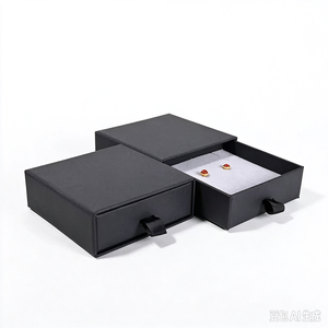 Boîtes à pendentifs et boîtes en papier pour colliers et bracelets - Product Image 4