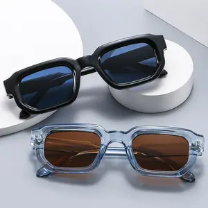 نظارة شمسية بإطار سميك للرجال بتصميم فاخر من المواصفات الأساسية لعام 2024 نظارة شمسية بقاعدة سوداء للرجال نظارة شمسية للقراءة للرجال