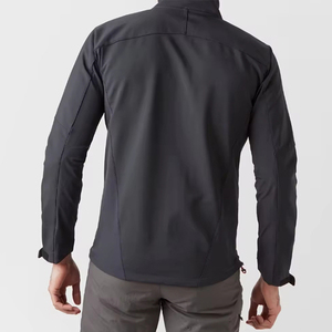 เสื้อแจ็คเก็ตกันน้ำแบบนุ่มสำหรับฤดูหนาว OEM สำหรับทุกเพศ เหมาะสำหรับกิจกรรมกลางแจ้ง เดินป่า วิ่ง มีฮู้ด กันลม ผลิตด้วยวิธีการถักโครเชต์ - Product Image 5