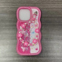 Coque de téléphone scintillante papillon avec chaîne florale pour iPhone 17 16 15 14 13 12 11 et Samsung A57 A37 A17 – Housse de protection en TPU ornée de diamants
