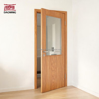 Porte en polymère pour intérieur de bureau moderne - Isolation thermique, insonorisation, ignifuge, bois massif