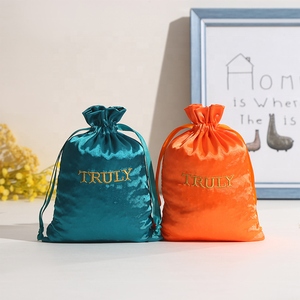 Sachets <span class=keywords><strong>en</strong></span> <span class=keywords><strong>tissu</strong></span> satiné de haute qualité avec cordon de serrage, <span class=keywords><strong>pour</strong></span> la <span class=keywords><strong>lavande</strong></span>, avec logo brodé, bleu et orange, sacs anti-poussière <span class=keywords><strong>en</strong></span> satin personnalisés - Product Image 2