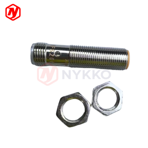 หัววัดแบบเหนี่ยวนำทนสารเคมีรุ่น IFS207 ของ IFM พร้อมตัวเรือน V4A สำหรับการผลิตยา เครื่องสำอาง และการควบคุมอุตสาหกรรม IFS - Product Image 2