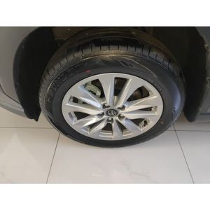 Voiture d'occasion Guazi 2026 <span class=keywords><strong>Toyota</strong></span> <span class=keywords><strong>Corolla</strong></span> Cross Faible Kilométrage Essence Véhicule Automatique SUV Conduite à Gauche pour Usage Familial Quotidien 5 Places - Product Image 4