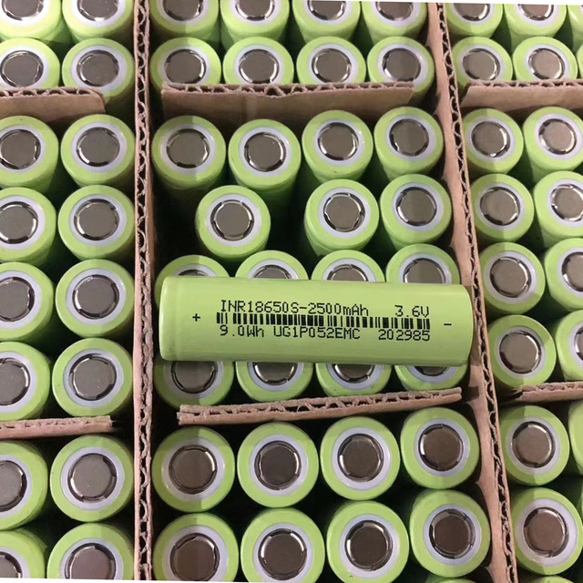 Rechargeable Battery Cell Original Grade a Brand 3.7V 18650 2500mAh 3c Lithium Ion Battery Cell