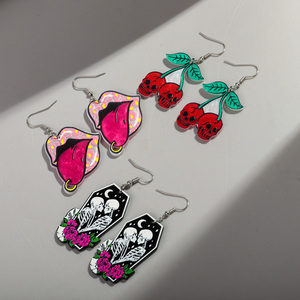 Nuevo diseñador <span class=keywords><strong>de</strong></span> moda resina Halloween pendiente esqueleto Rosa labio uñas Rosa <span class=keywords><strong>boca</strong></span> rojo cereza calavera acrílico gota pendientes para mujer - Product Image 4