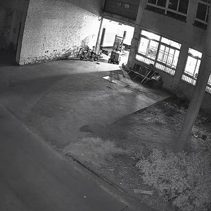 Manufacturer IP Wired <strong>Camera</strong> 2MP 4CH 1080P Network POE <strong>CCTV</strong> <strong>System</strong> 48V POE IR Day Night Outdoor Waterproof <strong>4</strong> <strong>Camera</strong> Kit - Product Image 4