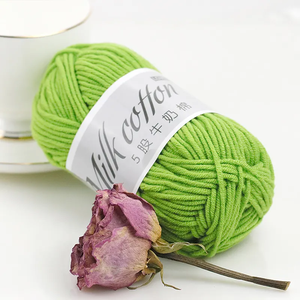 中国制造商纱线钩针100% 亚克力牛奶棉纱50g钩针纱线牛奶棉钩针 - Product Image 4
