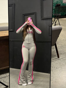 ชุดเซ็ตผู้หญิงสำหรับฤดูใบไม้ร่วงและฤดูหนาว ลายพิมพ์ เสื้อครอปแขนยาวและกางเกงขายาว ชุดลำลองแบบมีฮู้ด 2 ชิ้น สำหรับผู้หญิง - Product Image 3