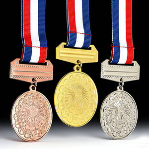 Medalla de Metal Chapada en Oro 3D Personalizada, Pirámide de Jiu-Jitsu Brasileño con Ángel Grabado, Regalo de Halloween y Navidad - Product Image 1