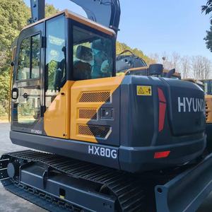 Mini-excavatrice sur chenilles Hyundai HX80G d'occasion, 8 tonnes, faible nombre d'heures de fonctionnement, bon état, moteur d'origine, système hydraulique stable, pour usage municipal - Product Image 1