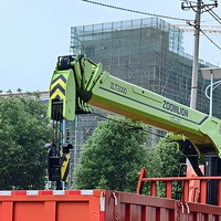 Grue de chargement montée sur camion HLW 6x4, grue hydraulique multi-sections, flèche de levage de 9,5 m, moment de levage élevé