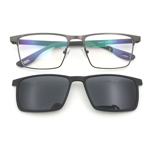 Pretty Outlooks - Monturas de Gafas Cuadradas de Acero Inoxidable con Clip Metálico, Protección Contra la Luz Azul, Unisex, Tendencia de Moda - Product Image 4