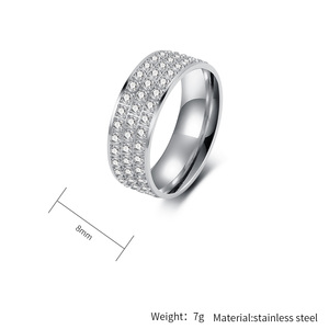 Modeschmuck Hip-Hop Vergoldeter Rundschliff Zirkon Edelstahlring für Männer Frauen Hochzeit Party Großhandel - Product Image 2