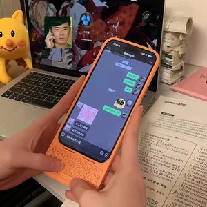 เคสคีย์บอร์ด QWERTY แบบสัมผัสสำหรับ iPhone 15 14 13 Pro Max พร้อมไฟแบ็คไลท์ ปุ่มกดแบบ Physical สำหรับงานธุรกิจ สำนักงาน และการทำงานบนมือถือ - Product Image 4