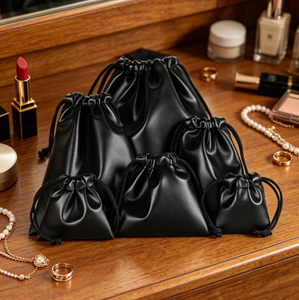 Pochette à cordon en cuir PU imperméable et recyclable de qualité supérieure pour téléphones, écouteurs, câbles, accessoires, personnalisable, noire, anti-poussière - Product Image 6