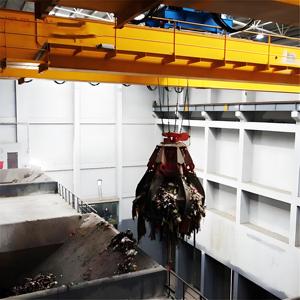 Pont roulant électrique à double poutre EOT 10t 20t 50t avec grappin pour usine de déchets et sidérurgie - Product Image 4