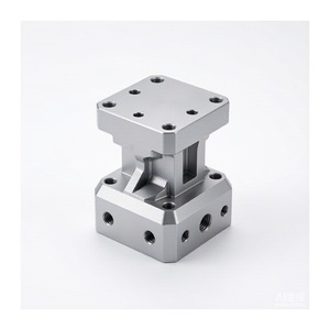 Pièce de précision en métal Xin Yanju TC00009, usinage CNC personnalisable pour applications industrielles de quincaillerie - Product Image 1
