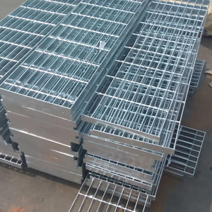 Panneau de grille en acier 1000 mm * 6000 mm, passerelle en acier, grille en acier galvanisé, <span class=keywords><strong>prix</strong></span> de la grille en acier galvanisé pour plateforme, passerelle, sol, marche d'escalier - Product Image 4