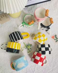 Taza de <span class=keywords><strong>Café</strong></span> de Porcelana Pintada a Mano con Diseño Único 3D de Gatito, Linda, Apta para Alimentos, Reutilizable, con Logotipo Personalizado, Gran Venta - Product Image 3