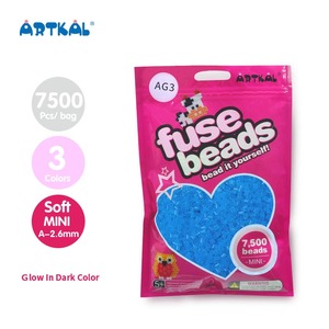 Artkal regalos de navidad cuentas de fusibles de 2,6mm de Perler cuentas Mini <span class=keywords><strong>para</strong></span> <span class=keywords><strong>rellenar</strong></span> bolsa - Product Image 2