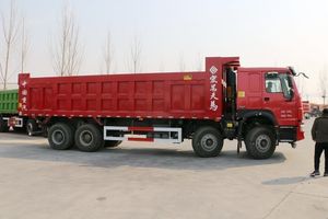 Camion léger diesel Howo 8x4 Euro 2, nouveau camion benne minier 12 roues, capacité de charge 11-20T, direction à gauche, caméra arrière, 251-350HP, 6-8L - Product Image 2