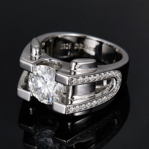 Bague en argent S925 incrustée de moissanite 2 carats, style punk, robuste, individuel, <span class=keywords><strong>mature</strong></span>, dominant, luxe léger - Product Image 5