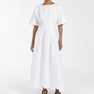 Plain White Dresses - Elegant Women's Clothing for 2023/24