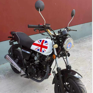 Mini-<span class=keywords><strong>moto</strong></span> <span class=keywords><strong>CF</strong></span> <span class=keywords><strong>Moto</strong></span> XO Baboon <span class=keywords><strong>125</strong></span> d'occasion, excellent état. Moteur monocylindre refroidi par air de <span class=keywords><strong>125</strong></span> cm3, freins à disque - Product Image 2