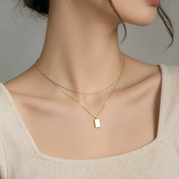 Collier rectangulaire double couche avec coquille à surface lisse incrustée, confortable à porter toute la journée pour femme