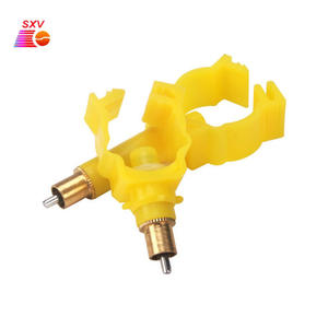 Nuevo equipo de <span class=keywords><strong>bebedero</strong></span> de granja de animales para <span class=keywords><strong>bebedero</strong></span> de conejos con <span class=keywords><strong>bebedero</strong></span> de pezón accesorio esencial para jaulas de alimentación de conejos - Product Image 2