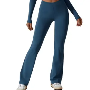 Женские спортивные расклешенные брюки с высокой талией