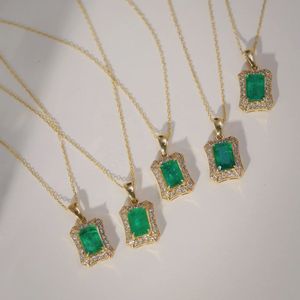 Collier vintage en or 18 carats Au750 avec diamant naturel Xinfly 0,5 ct émeraude - Product Image 3